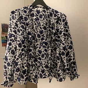 👚BUTTON DOWN SHIRT FROM LUCKY BRAND✨